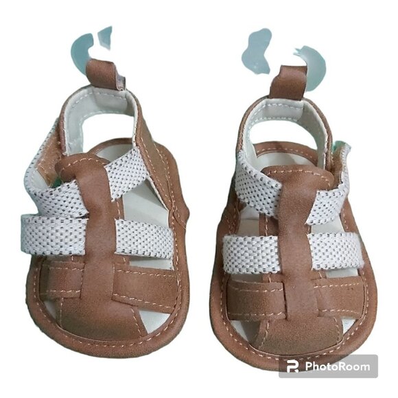 4/$20 Cat & Jack 0-3 Month Brown/White Velcro Closure Baby Sandals - Picture 1 of 4